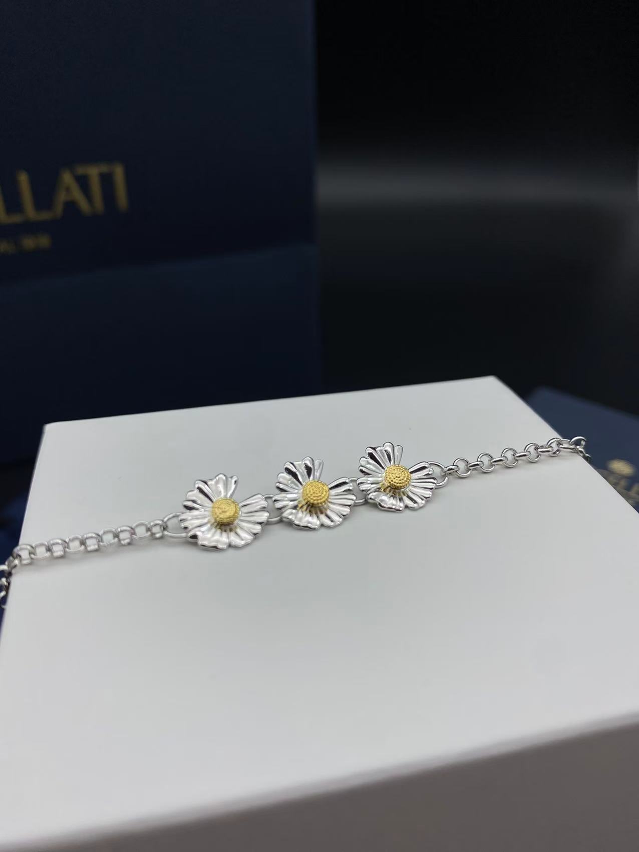 330 RMB